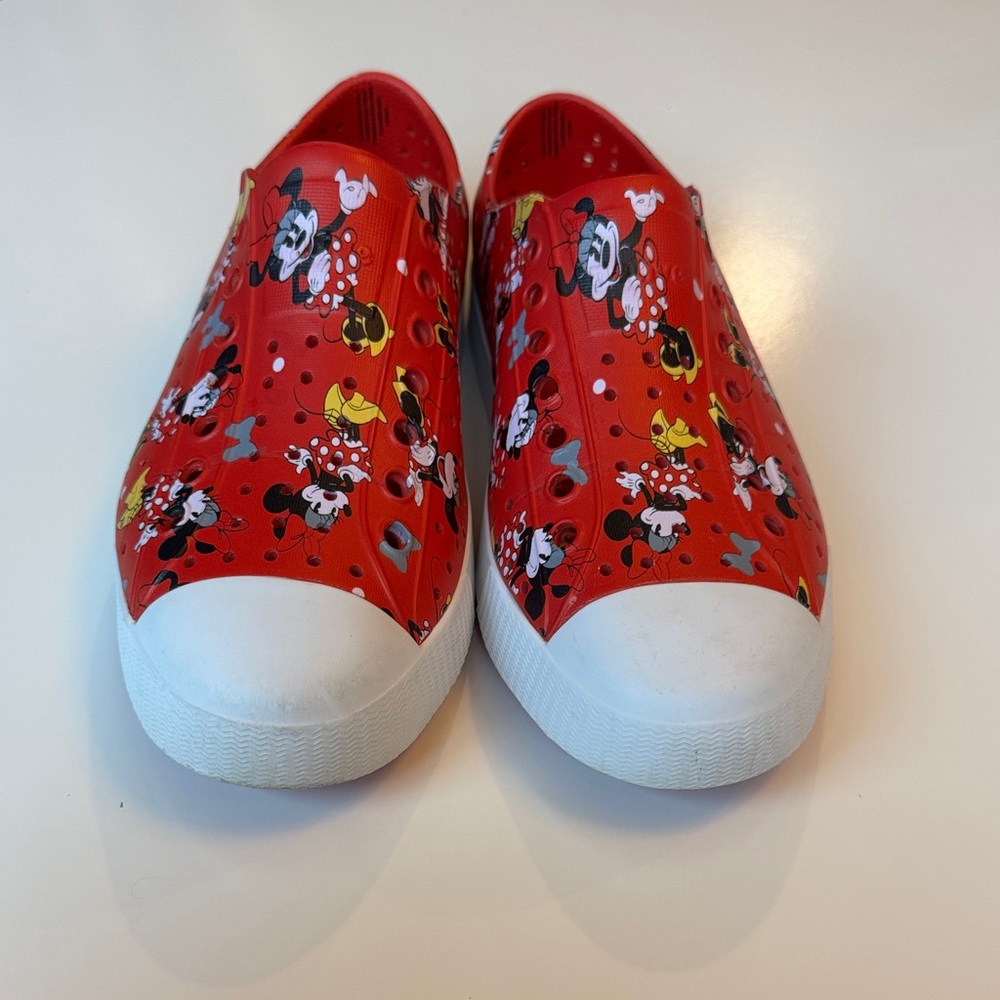 Disney Adult Red Native Jefferson Shoes - Sz M5/W7